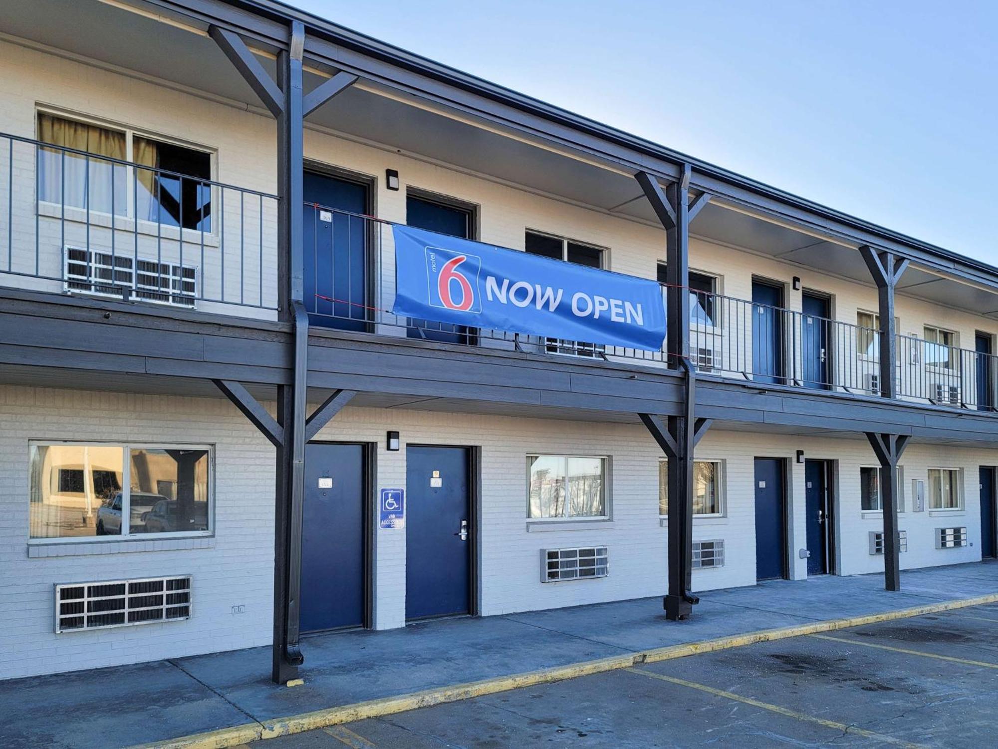 Motel 6 Wichita Ks South I35 Eksteriør bilde